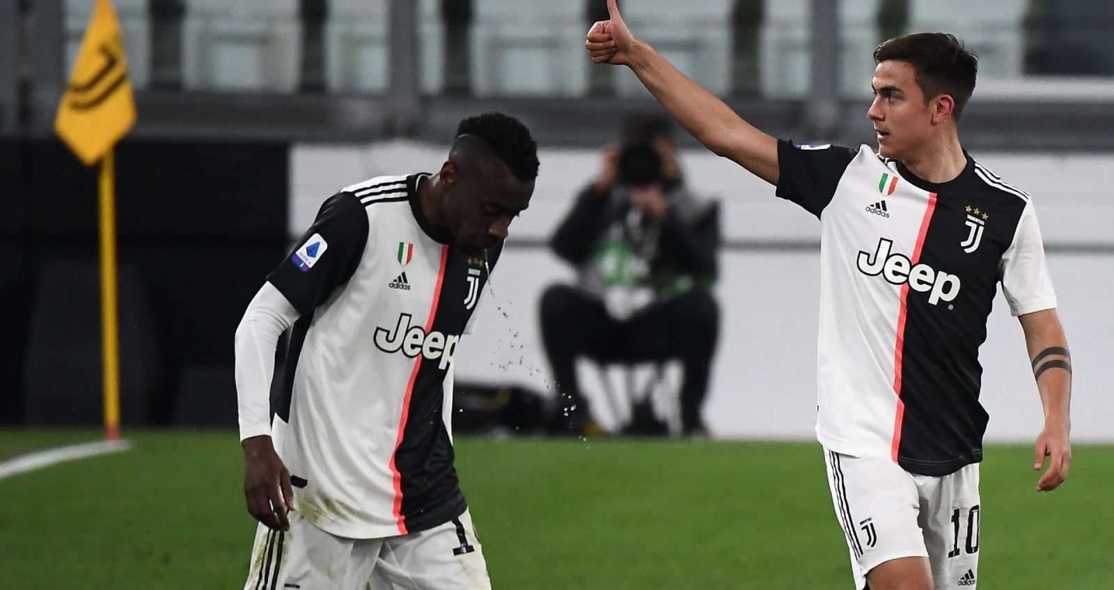 Juventus đang dẫn đầu Serie A.