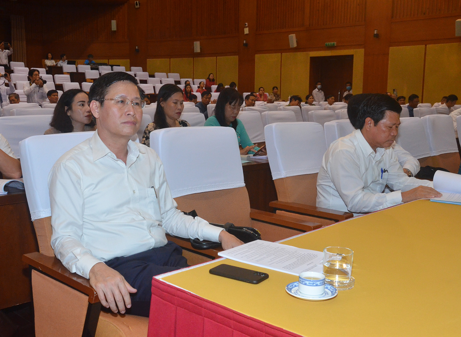 Ông Lê Ngọc Khánh, Phó Chủ tịch UBND tỉnh tham dự hội nghị.