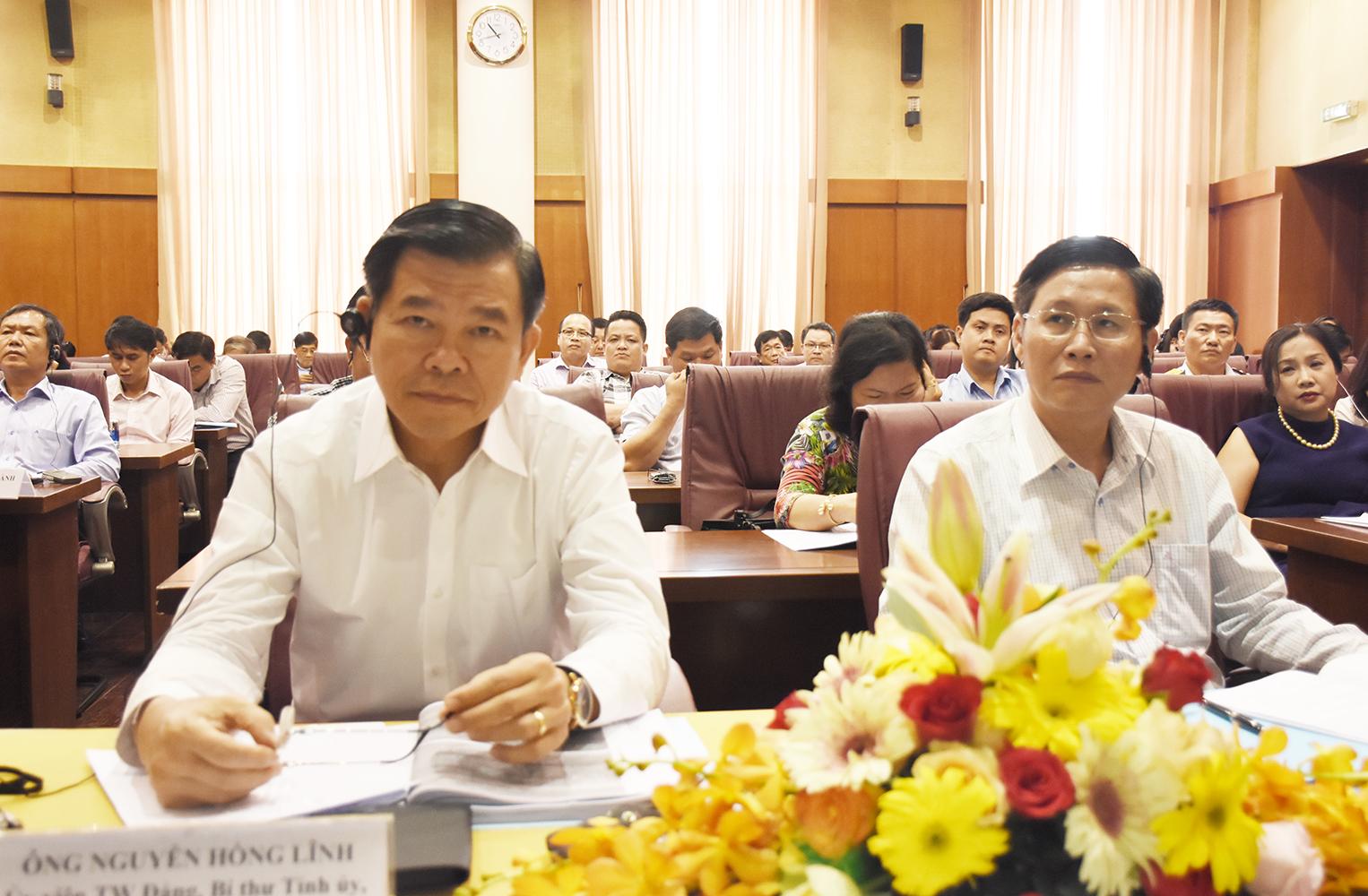 Ông Nguyễn Hồng Lĩnh, Ủy viên Trung ương Đảng, Bí thư Tỉnh ủy, Chủ tịch HĐND tỉnh; ông Lê Ngọc Khánh, Phó Chủ tịch UBND tỉnh