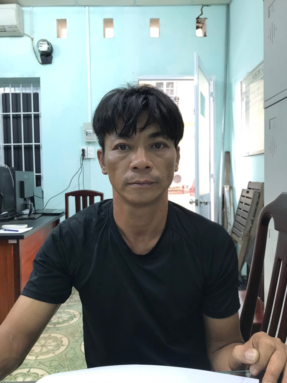 ảnh 1 Trí, ảnh 2 Nghĩa