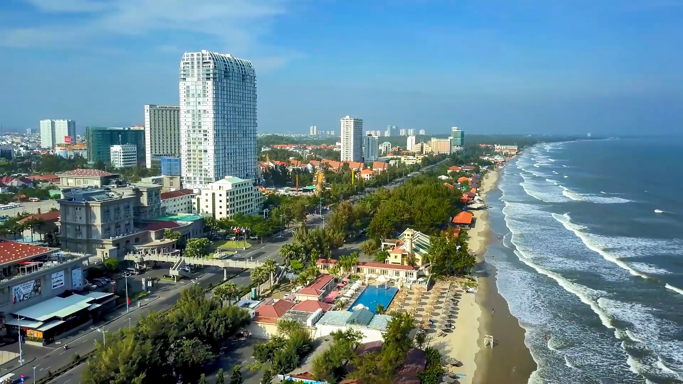 Toàn cảnh sự phát triển ở khu vực Bãi Sau TP. Vũng Tàu.