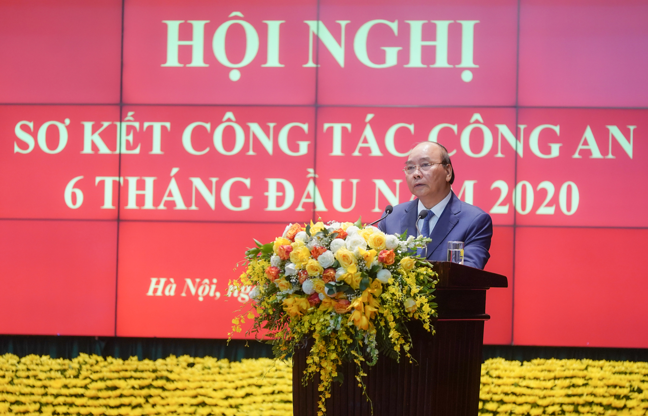 Thủ tướng Nguyễn Xuân Phúc phát biểu tại Hội nghị. Ảnh: QUANG HIẾU