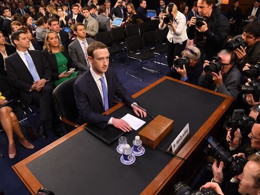 CEO của Facebook, Mark Zuckerberg.
