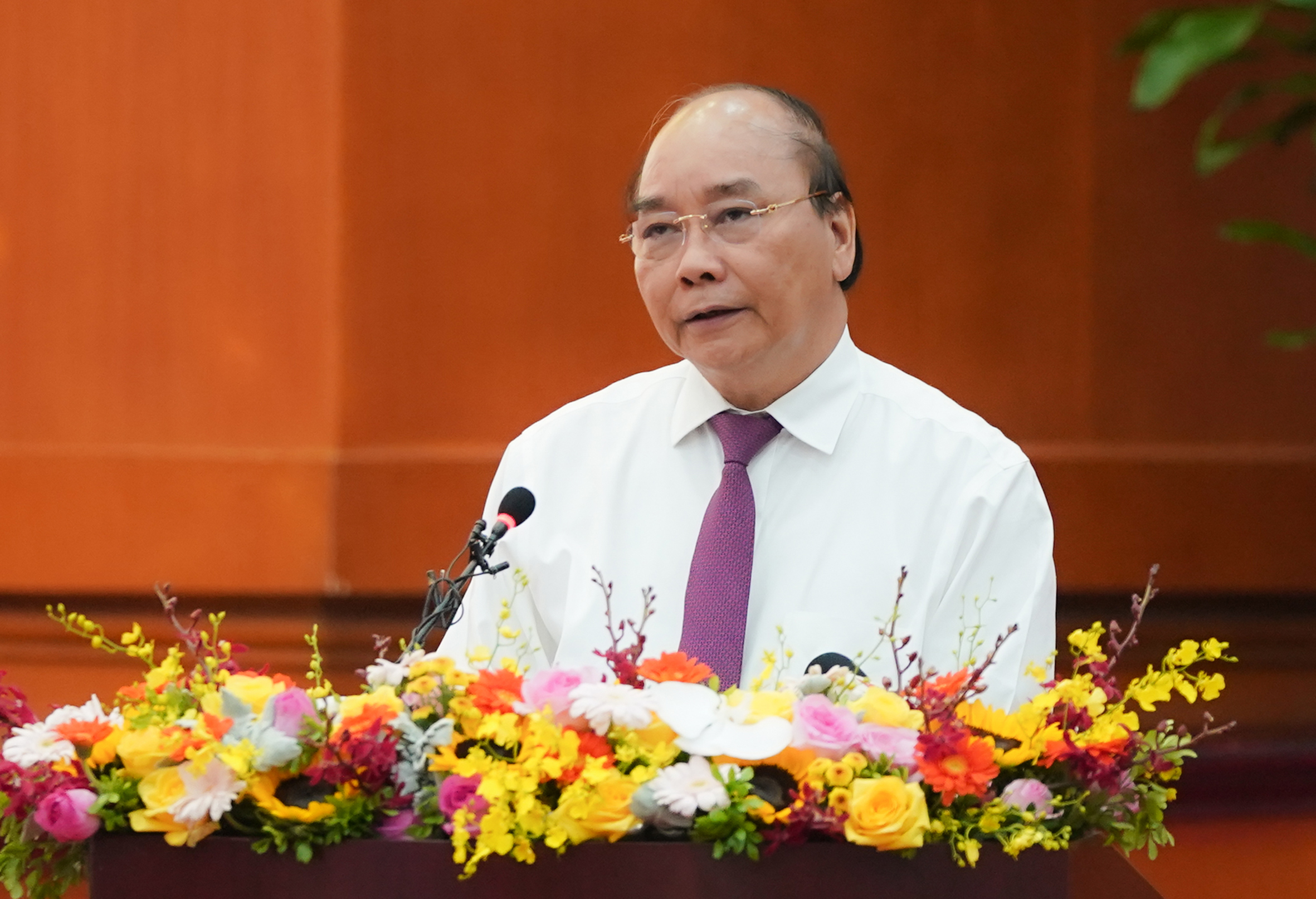 Thủ tướng Chính phủ Nguyễn Xuân Phúc phát biểu chỉ đạo tại Hội nghị.