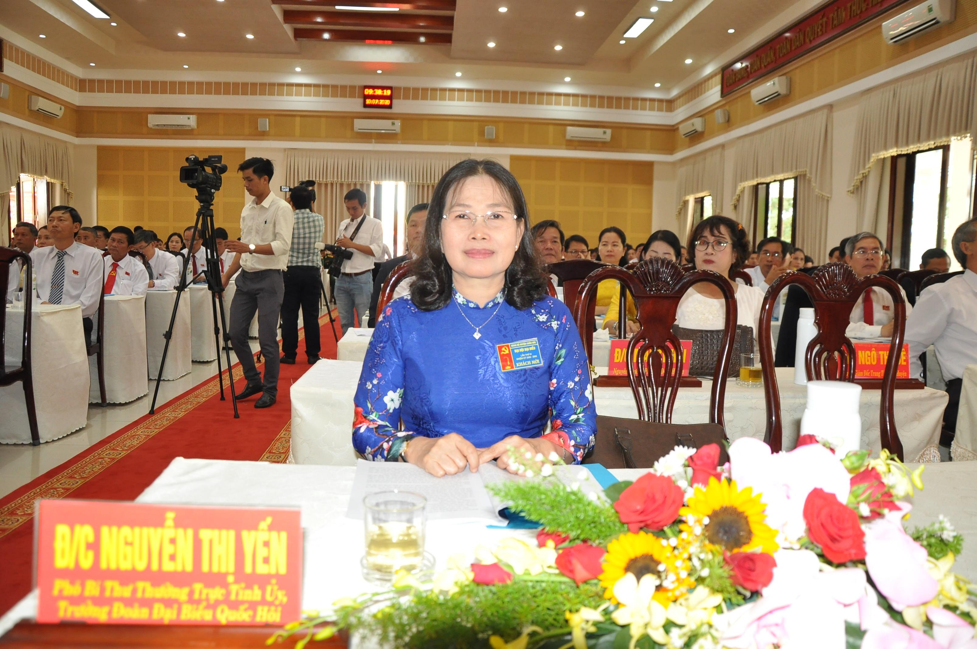 Đồng chí Nguyễn Thị Yến, Phó Bí thư Thường trực Tỉnh ủy, Trưởng Đoàn ĐBQH tỉnh dự bế mạc Đại hội Đại biểu Đảng bộ huyện Châu Đức lần thứ VI, nhiệm kỳ 2020-2025.