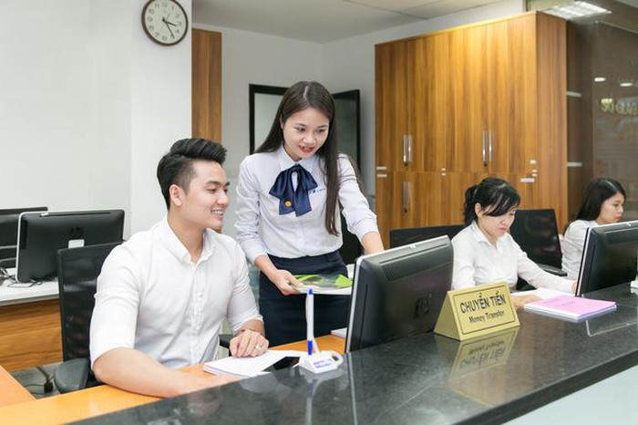 Giới thiệu VNPT Invoice - giải vàng Stevie Awards tới khách hàng.