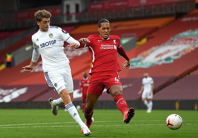 Leeds United đã chơi hay trước ĐKVĐ Liverpool.
