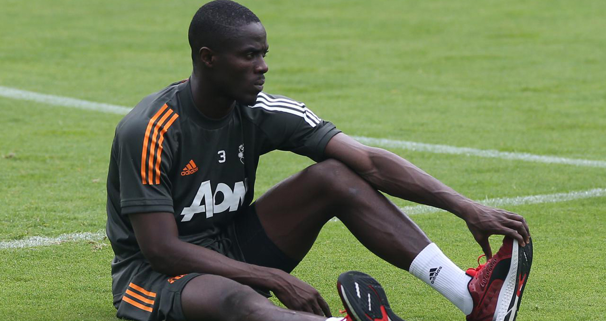 Eric Bailly đã dính chấn thương.