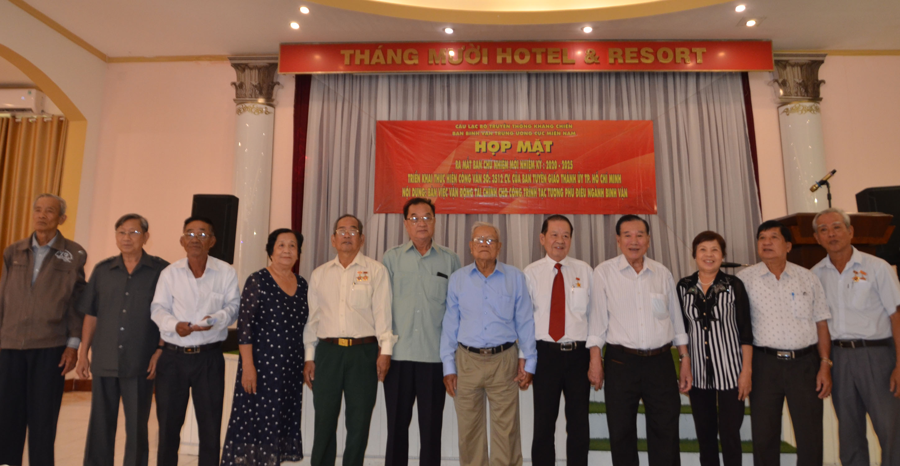 Ban Chủ nhiệm CLB Truyền thống Kháng chiến Ban Binh vận Trung ương Cục miền Nam nhiệm kỳ 2020-2025 ra mắt.
