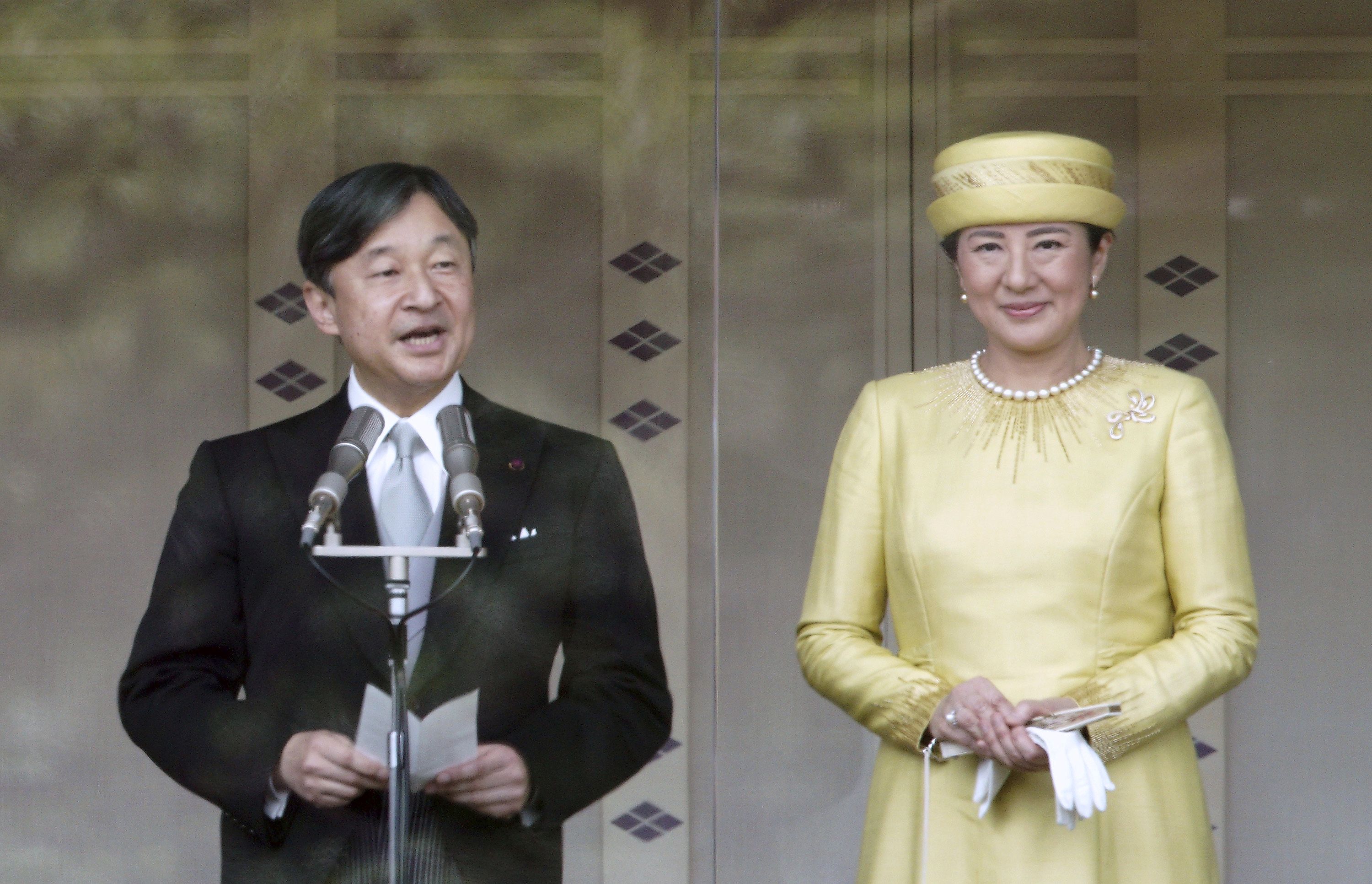 Nhật hoàng Naruhito và Hoàng hậu Masako.