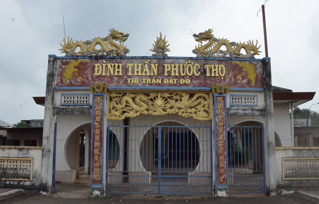 Đình thần Phước Thọ tọa lạc tại đường Võ Thị Sáu, ấp Phước Trung, TT. Đất Đỏ.