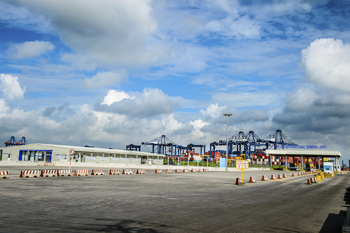 Với diện tích 60ha và cầu cảng dài 600 mét, Cảng SSIT đủ năng lực để khai thác tàu container kích cỡ lớn.