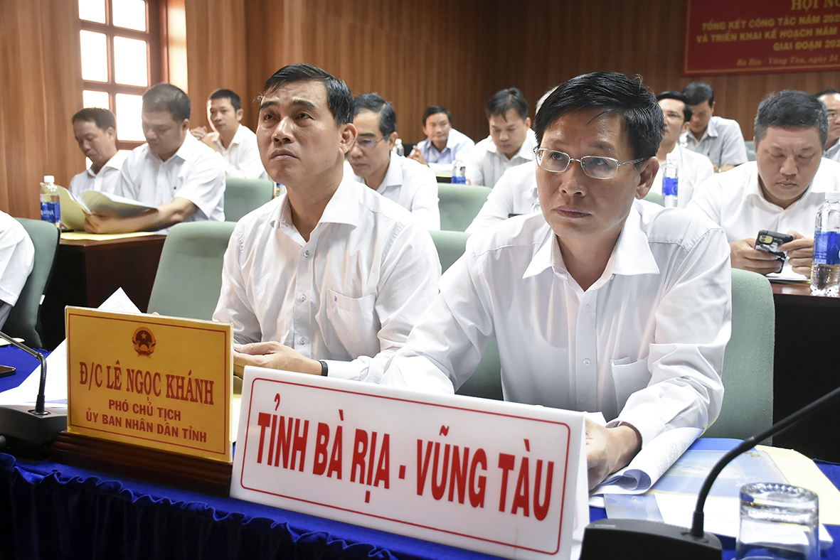 Ông Lê Ngọc Khánh, Phó Chủ tịch UBND tỉnh thm dự tại điểm cầu BR-VT.