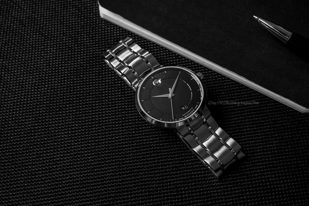 Nhờ thiết kế sang trọng, thanh lịch, đồng hồ Movado đã thu hút rất đông các tín đồ tại Việt Nam - Ảnh Movado 0606914