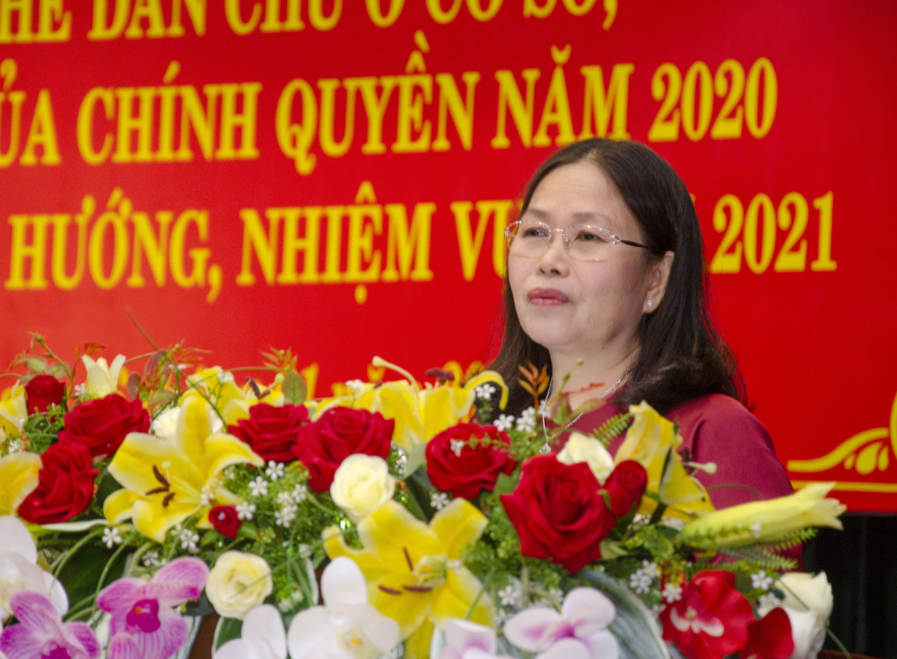 Bà Nguyễn Thị Yến, Phó Bí thư Thường trực Tỉnh ủy, Trưởng Đoàn ĐBQH tỉnh, Trưởng BCĐ thực hiện QCDC ở cơ sở tỉnh phát biểu chỉ đạo tại Hội nghị.