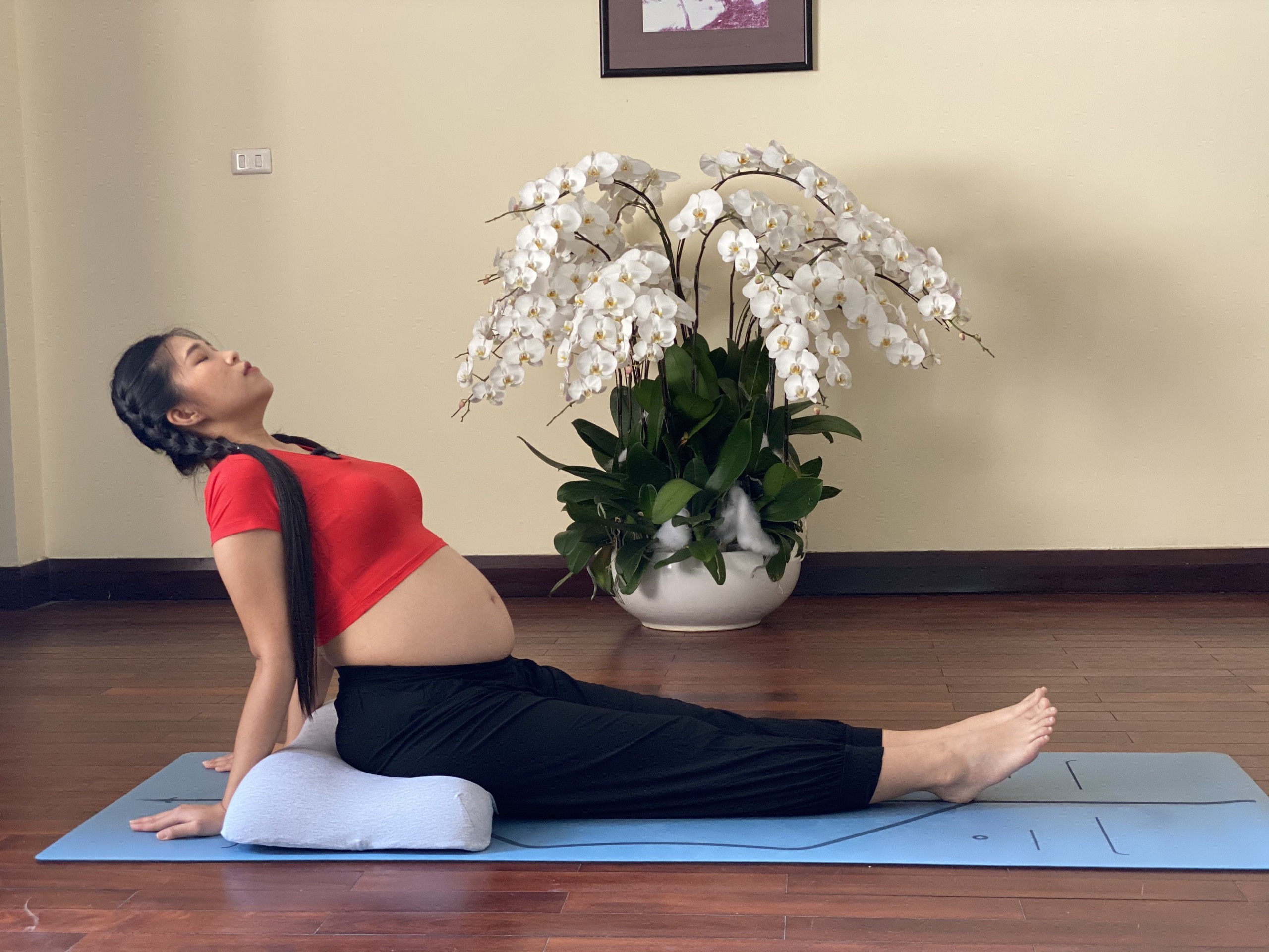 Nhờ tập yoga trong thời gian thai kỳ, Vy Đan luôn cảm thấy khỏe mạnh và sinh thường thay vì sanh mổ.