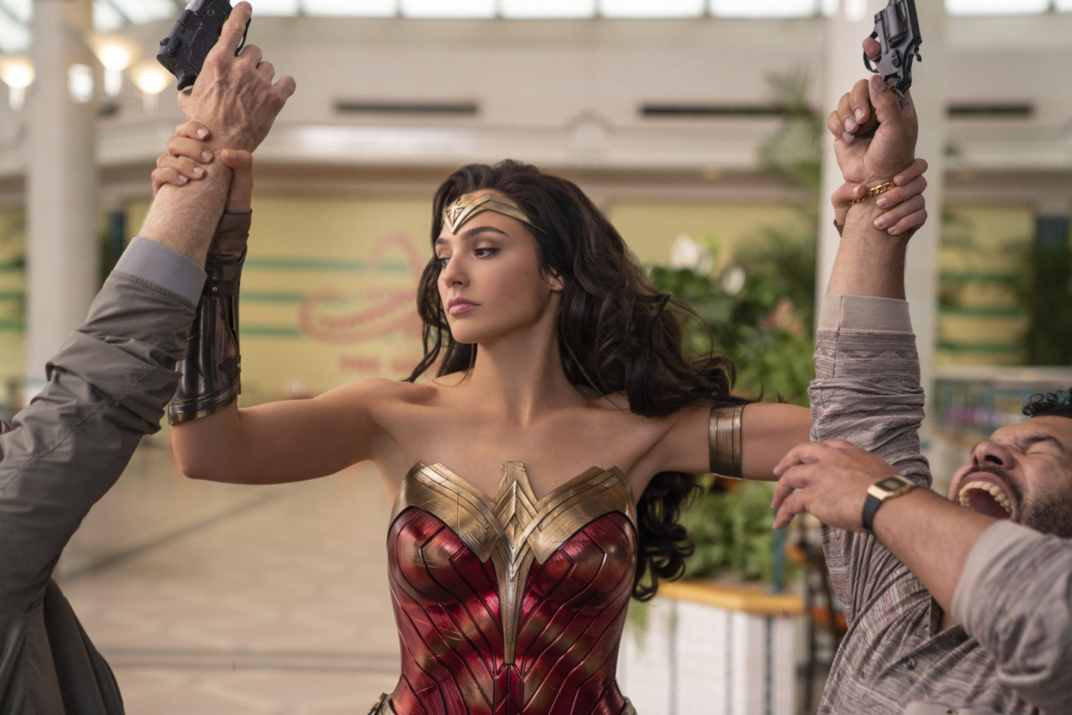 Minh tinh Gal Gadot trong Wonder Woman 1984.