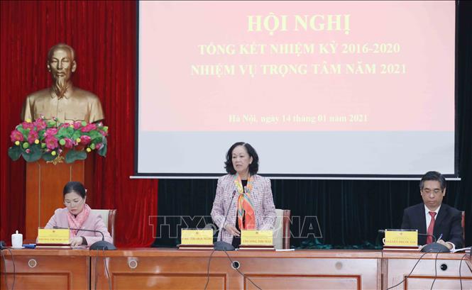 Đồng chí Trương Thị Mai, Uỷ viên Bộ Chính trị, Bí thư Trung ương Đảng, Trưởng Ban Dân vận Trung ương, Chủ tịch Hội đồng chủ trì Hội nghị. Ảnh: Phương Hoa/TTXVN