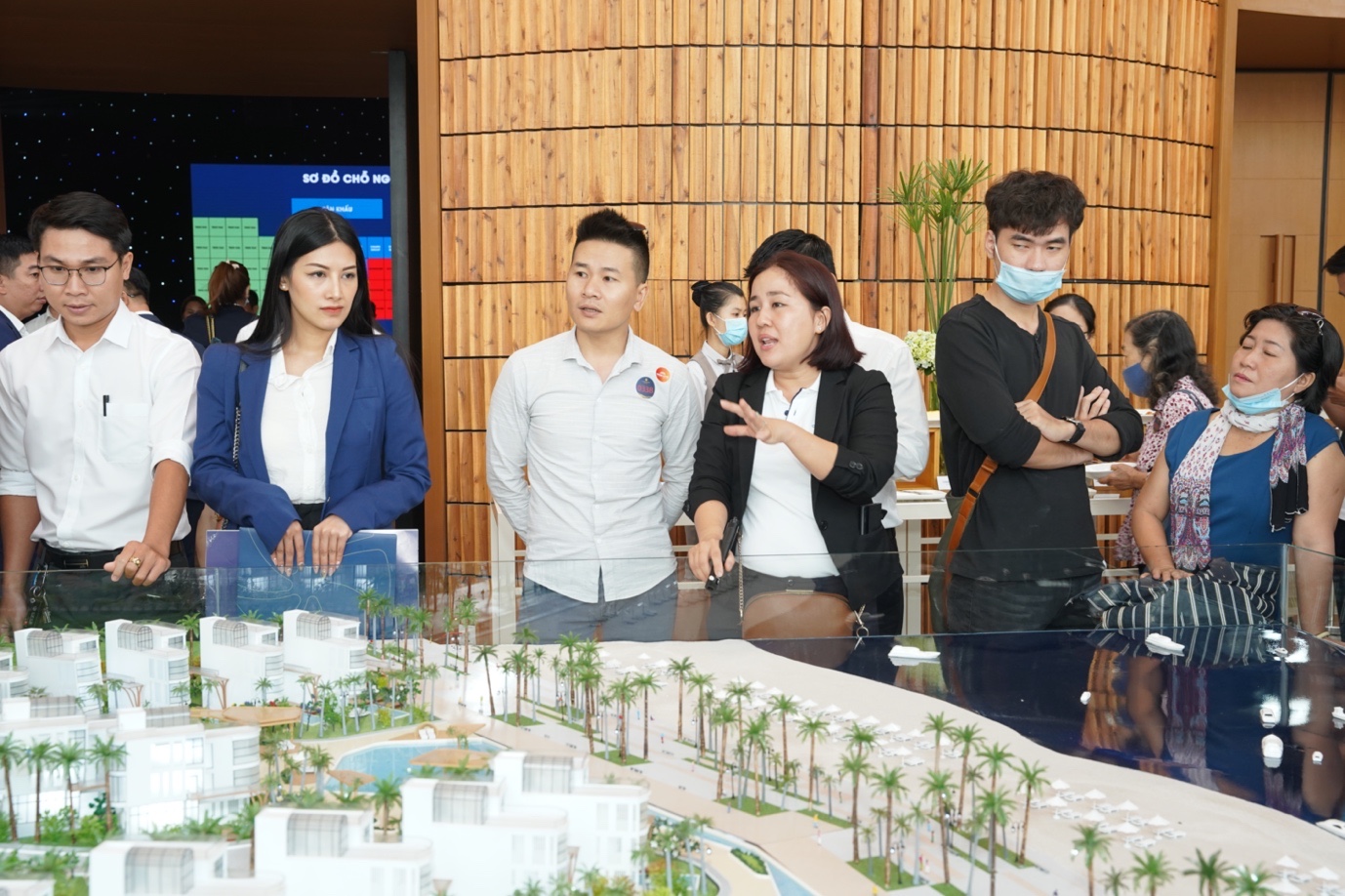 Dự án Charm Resort Long Hải đang đi đúng tiến độ cam kết và nhận được nhiều quan tâm của khách hàng.