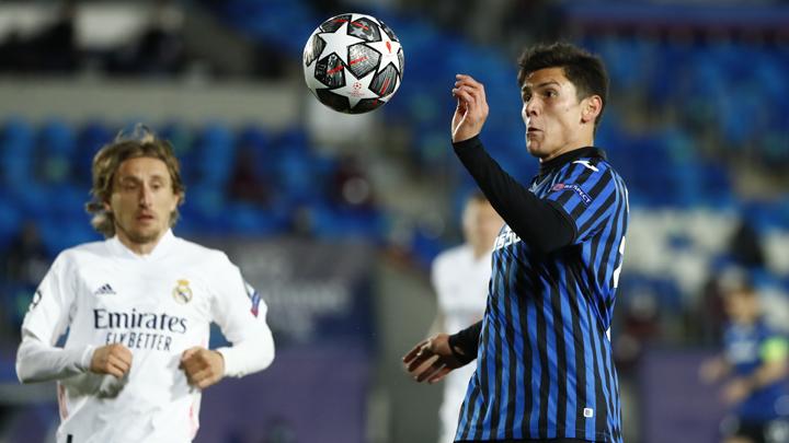 Pessina (phải) và các đồng đội ở Atalanta có quyền ngẩng cao đầu rời giải sau những gì  đã thể hiện.