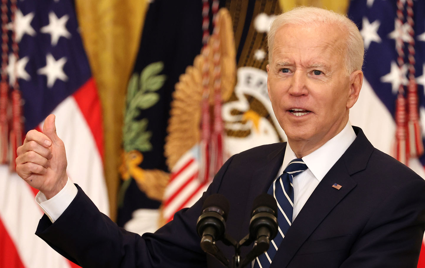 Tổng thống Joe Biden trong buổi họp báo chính thức đầu tiên.