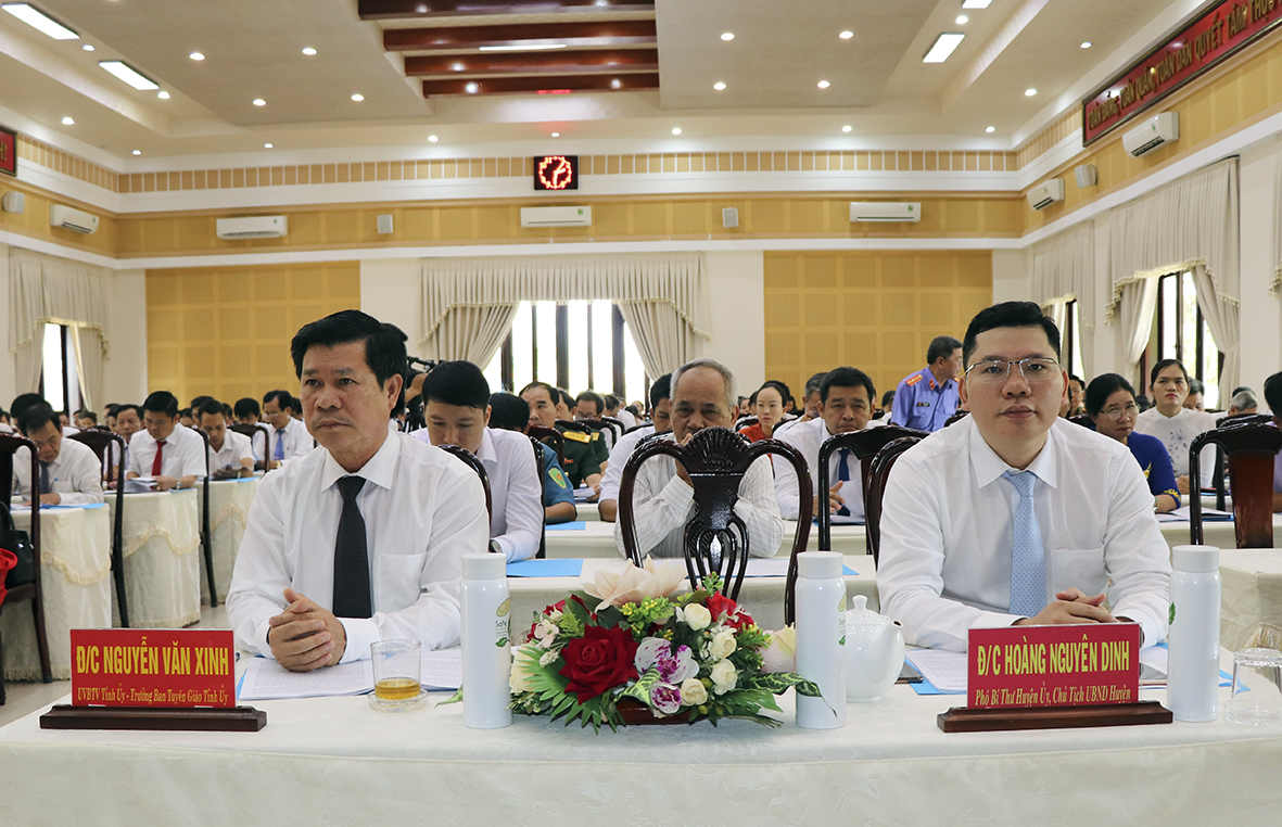 Ông Nguyễn Văn Xinh, Ủy viên Ban Thường vụ Tỉnh ủy; Trưởng Ban Tuyên giáo Tỉnh ủy tham dự Hội nghị.