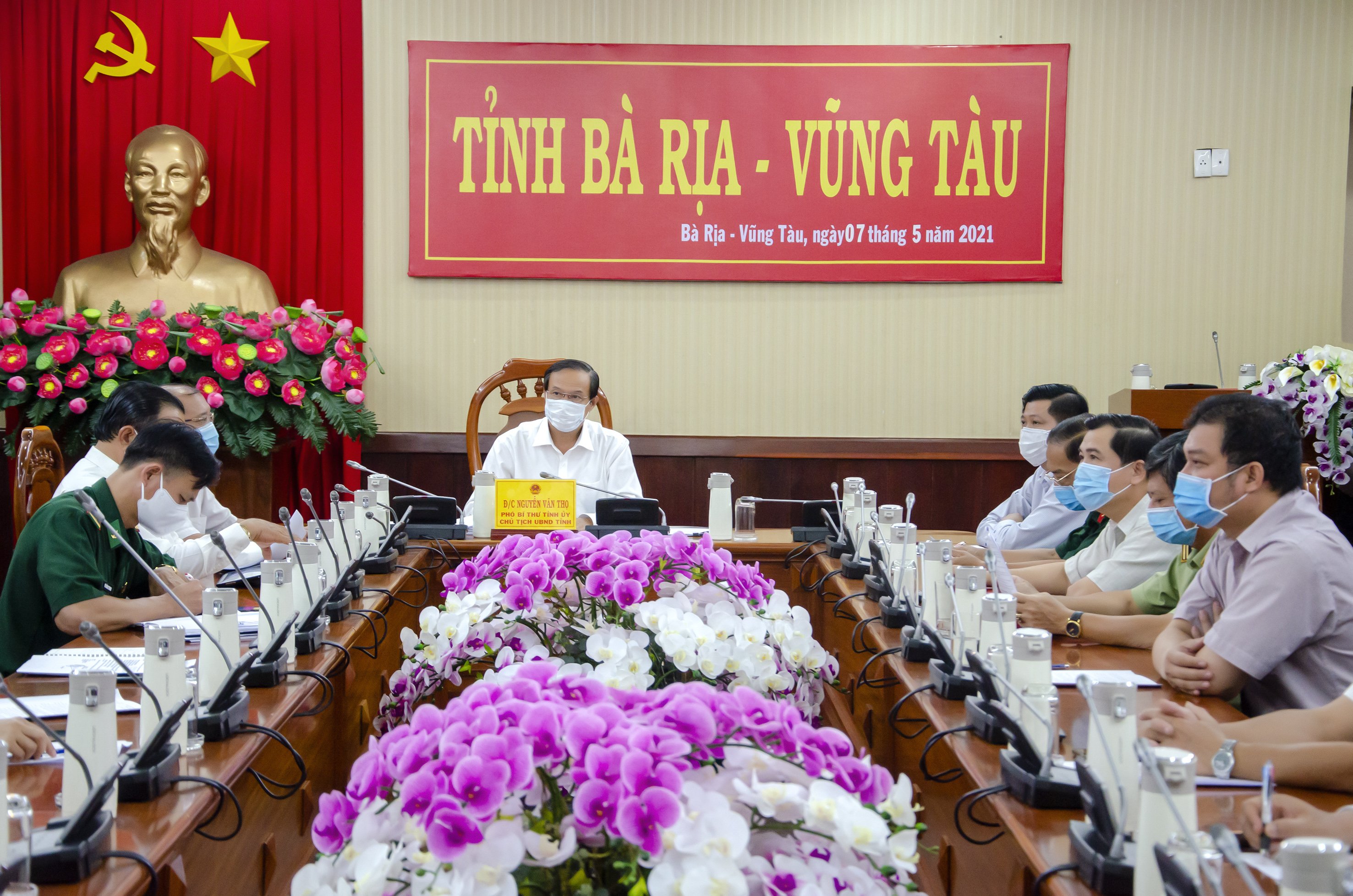 Ông Nguyễn Văn Thọ, Chủ tịch UBND tỉnh chủ trì tại điểm cầu BR-VT.