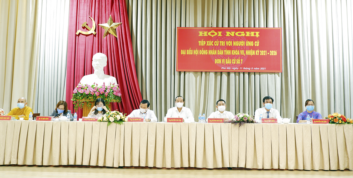 Các ứng cử viên đại biểu HĐND tỉnh nhiệm kỳ 2021-2026 thuộc Đơn vị Bầu cử số 7 tiếp xúc cử tri TX. Phú Mỹ.