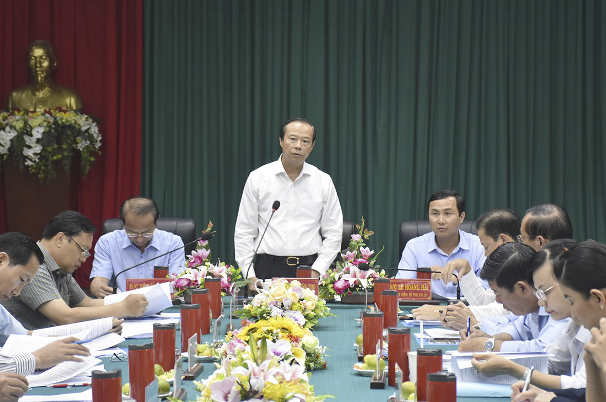 Sáng 23/4, ông Nguyễn Văn Thọ, Phó Bí thư Tỉnh ủy, Chủ tịch UBND tỉnh, Phó Trưởng BCĐ Bầu cử tỉnh làm việc với BCĐ bầu cử TX.Phú Mỹ về công tác chuẩn bị bầu cử đại biểu Quốc hội khóa XV và đại biểu HĐND các cấp nhiệm kỳ 2021-2026. Ảnh: MINH THIÊN
