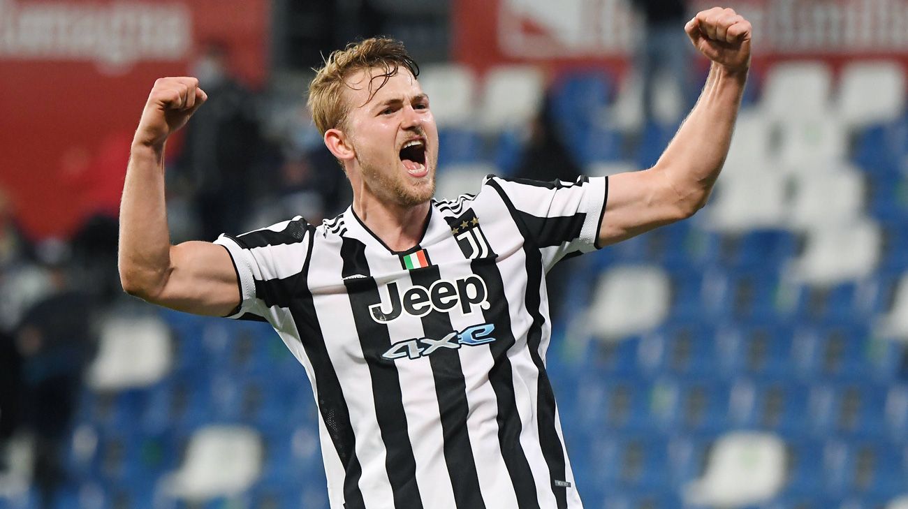 De Ligt nằm trong tầm ngắm của Barcelona.