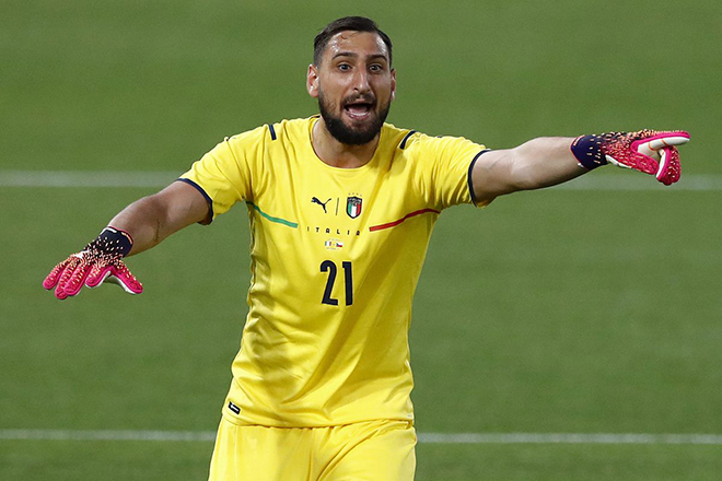 PSG tiến gần với việc chiêu mộ Donnarumma.