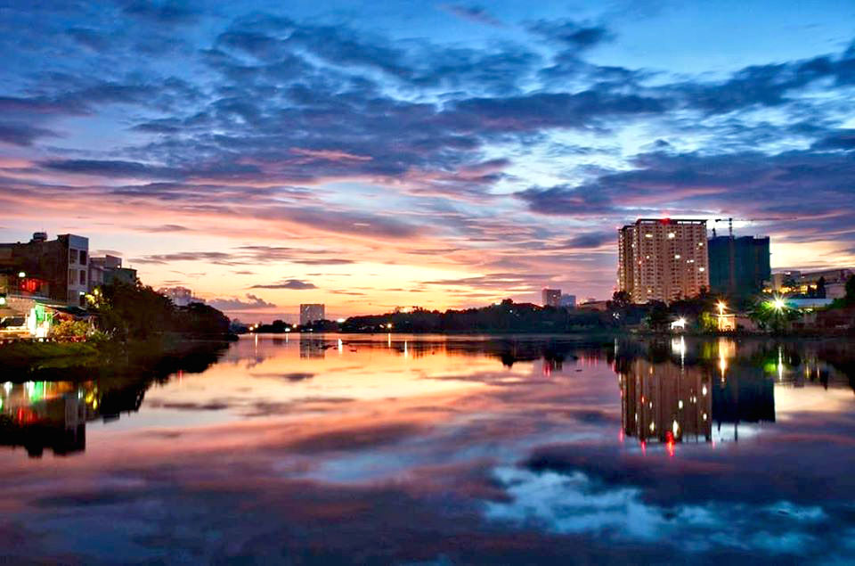 Chiều mưa Vũng Tàu.