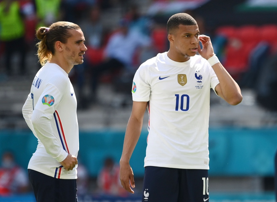 Antoine Griezmann đã ghi bàn, còn Mbappe vẫn “im hơi lặng tiếng”.