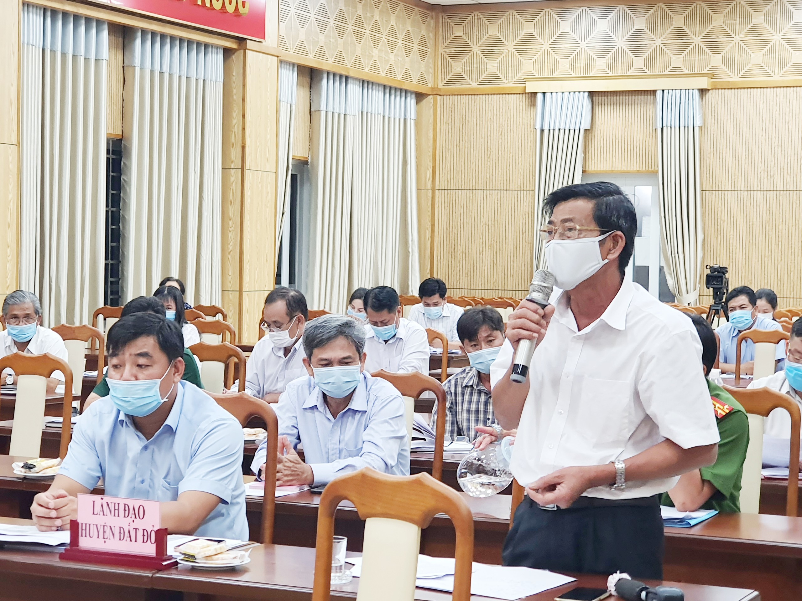 Lãnh đạo Sở Y tế phát biểu về giải pháp tăng cường quản lý đối với các trường hợp liên quan đến ca dương tính với SARS-CoV-2