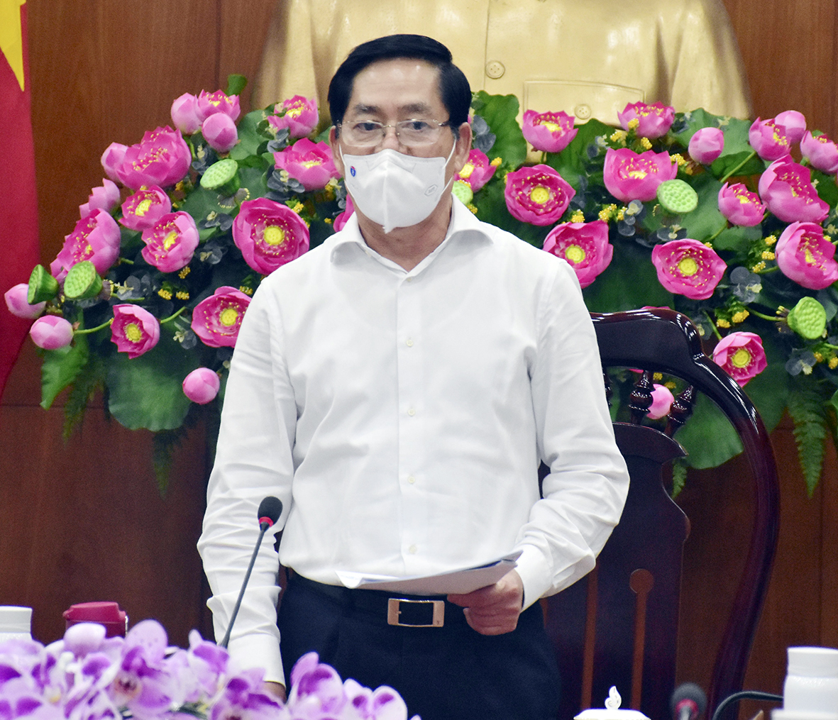 Ông Phạm Viết Thanh, Ủy viên Trung ương Đảng, Bí thư Tỉnh ủy, Chủ tịch HĐND tỉnh phát biểu tại cuộc họp Ban Thường vụ Tỉnh ủy chiều 17/7.