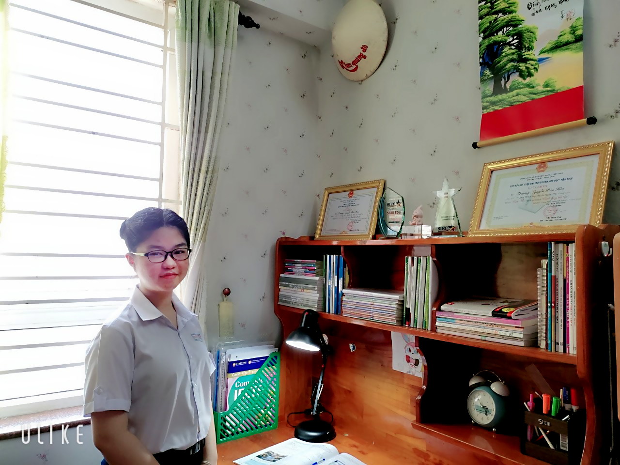 Em Trương Nguyễn Bảo Hân, HS lớp 7.7 giành Huy chương Bạc tại vòng chung kết quốc tế đấu trường Toán học Châu Á AIMO.