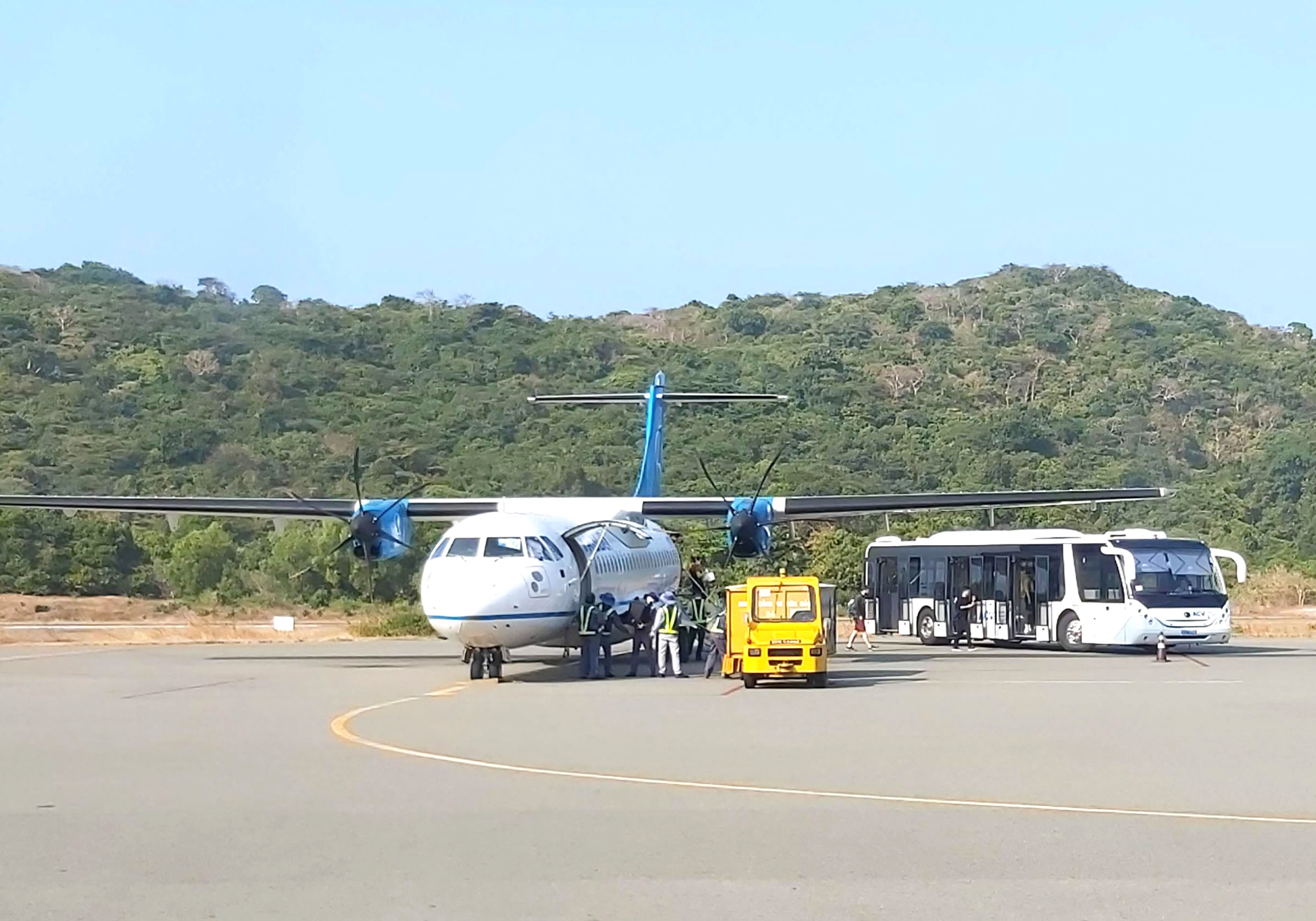  Sân bay Côn Đảo hiện chỉ đón được máy bay ATR72 hoặc tương đương.