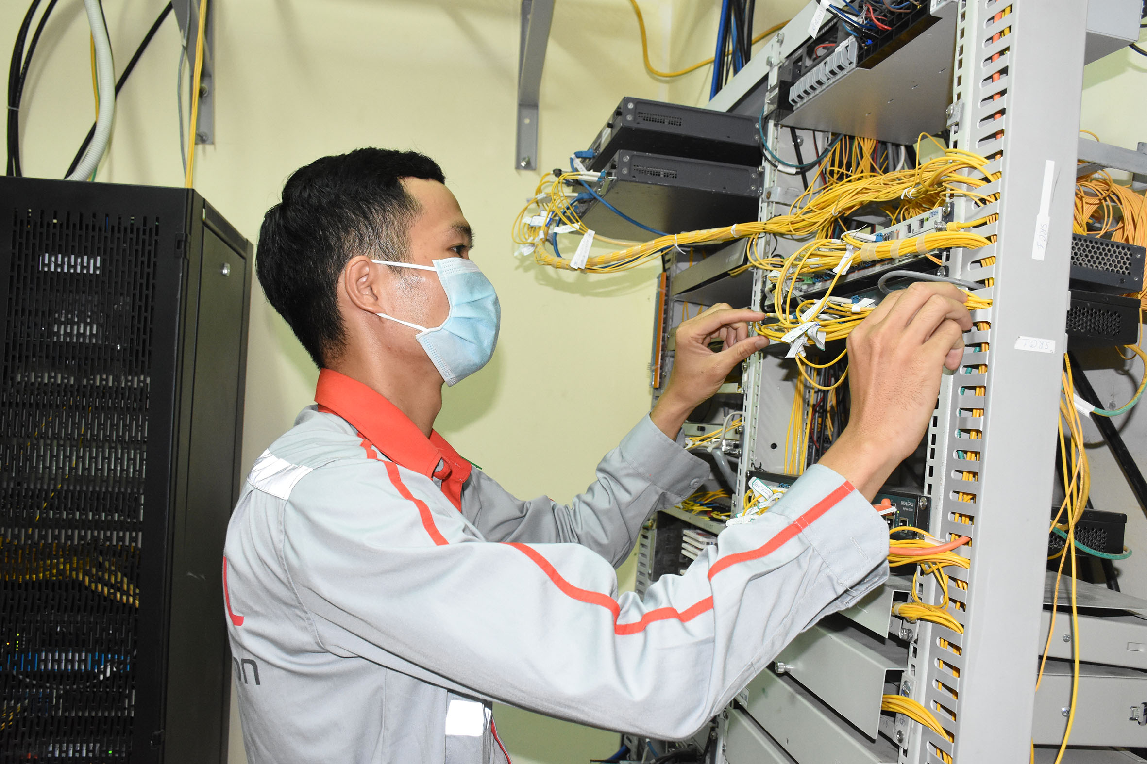 Viettel BR-VT đã chuẩn bị sẵn sàng hạ tầng phát sóng phục vụ hệ thống hội nghị THTT tại các điểm cầu của BR-VT.
