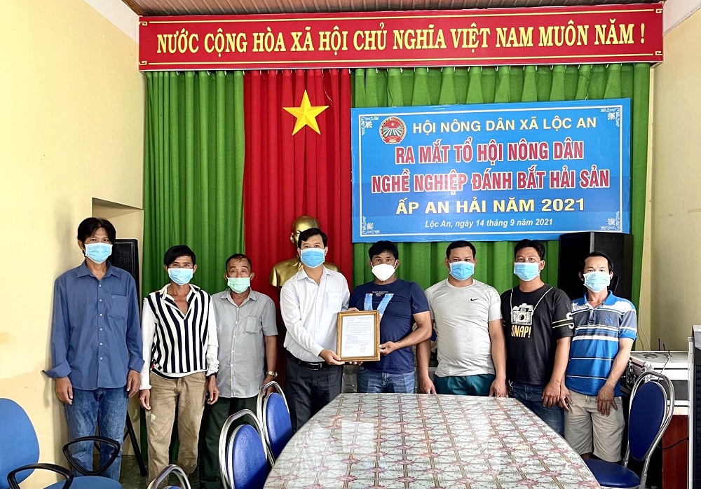 Tổ hội nông dân nghề nghiệp đánh bắt hải sản ấp An Hải xã Lộc An, huyện Đất Đỏ ra mắt.