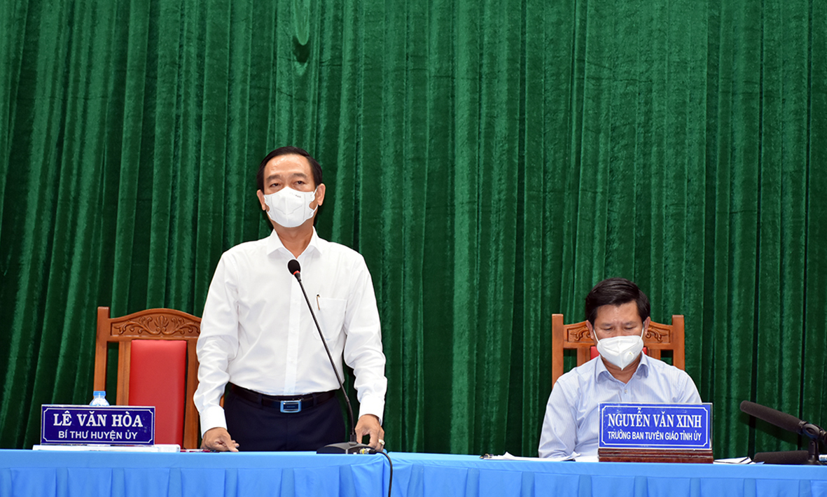 Ông Lê Văn Hòa, Bí thư Huyện ủy Đất Đỏ cho biết, ngư dân đánh bắt gần bờ tại TT. Phước Hải sẽ được ra biển từ ngày 19/9.