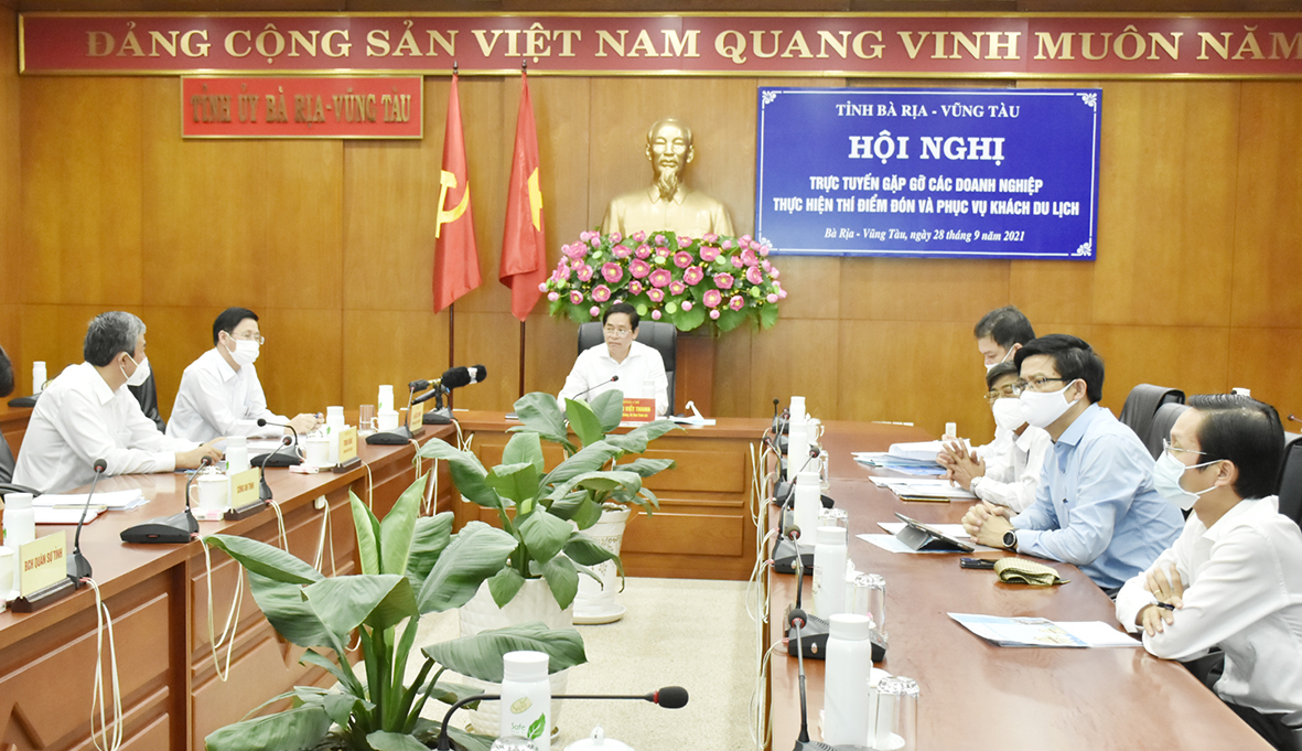 Quang cảnh cuộc họp.