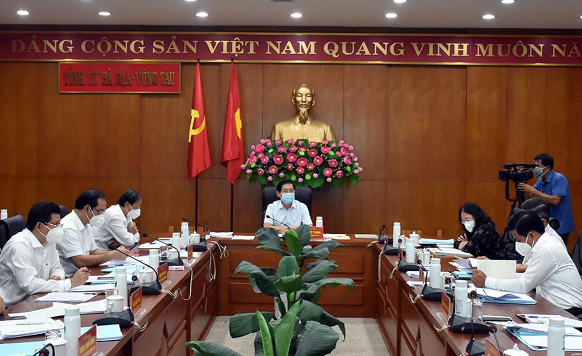 Quang cảnh cuộc họp.