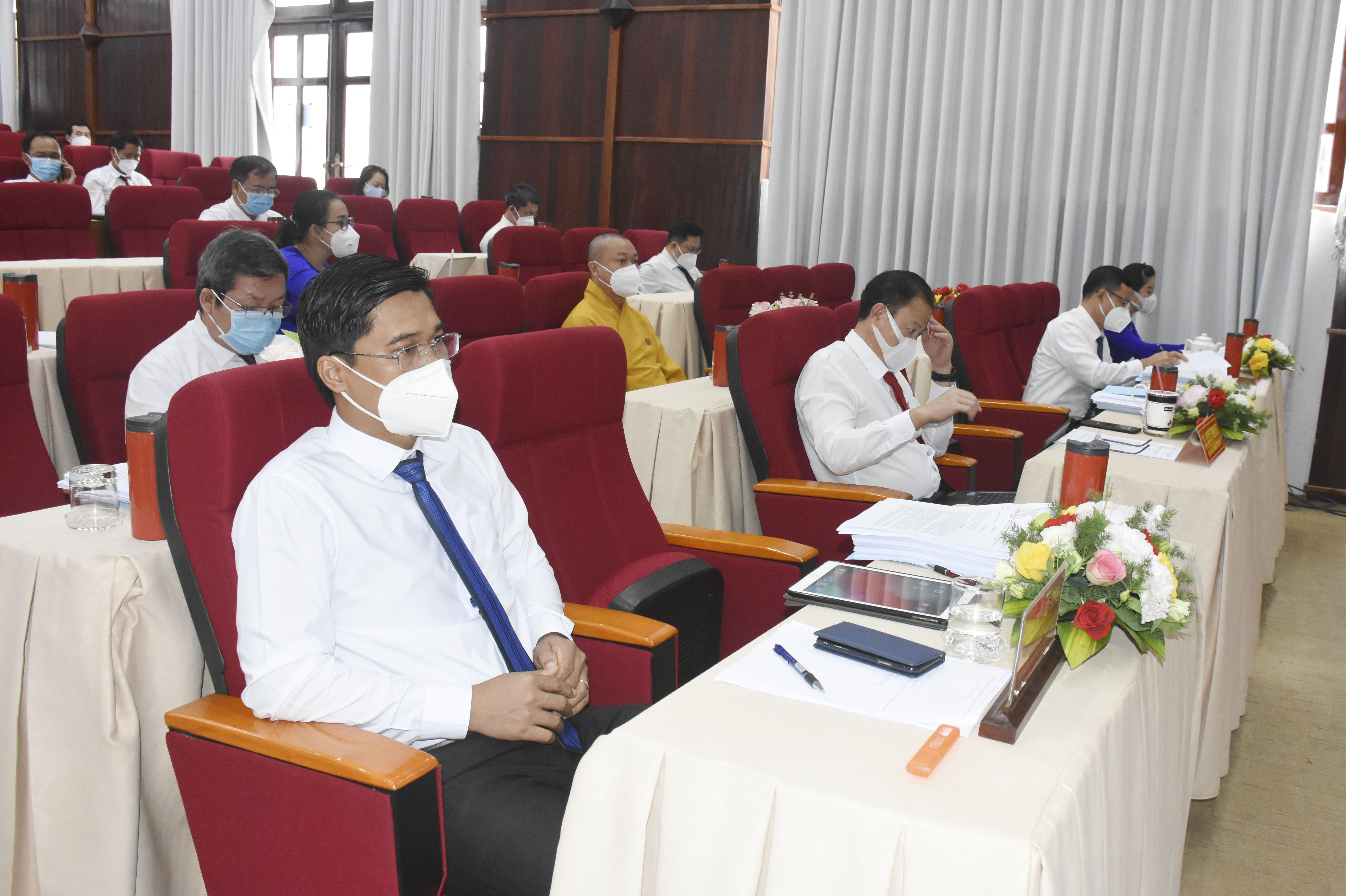 Các đại biểu tham dự Kỳ họp.