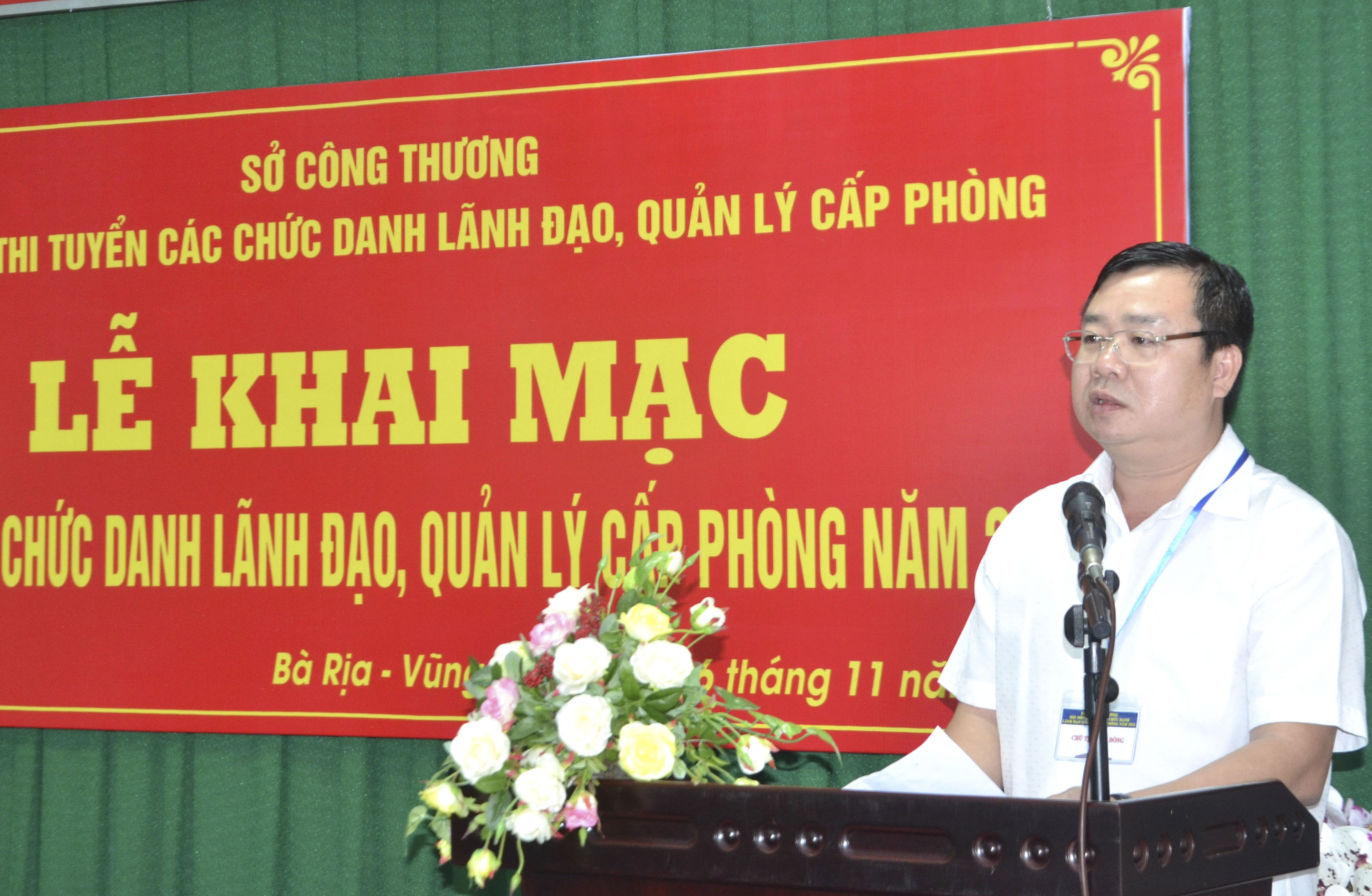 Ông Nguyễn Văn Đồng, Giám đốc Sở Công thương, Chủ tịch Hội đồng thi phát biểu khai mạc Kỳ thi.