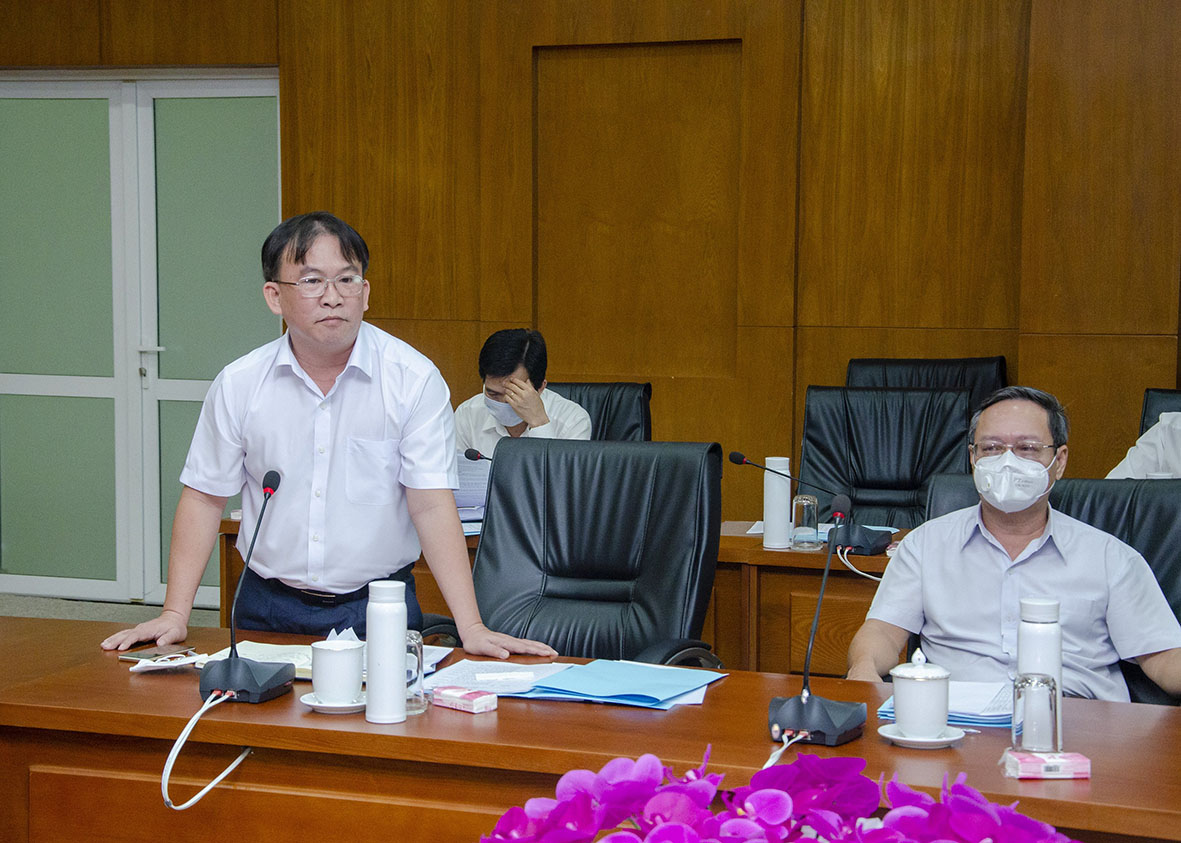 Ông Trần Tuấn Lĩnh, Ủy viên Ban Thường vụ Tỉnh ủy, Trưởng Ban Nội chính Tỉnh ủy phát biểu về công tác tiếp công dân, giải quyết đơn thư, khiếu nại.