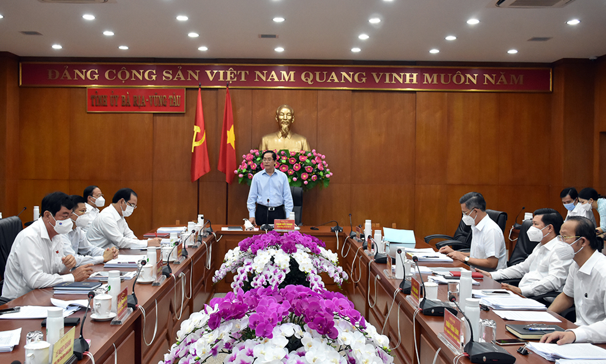 Quang cảnh cuộc họp.