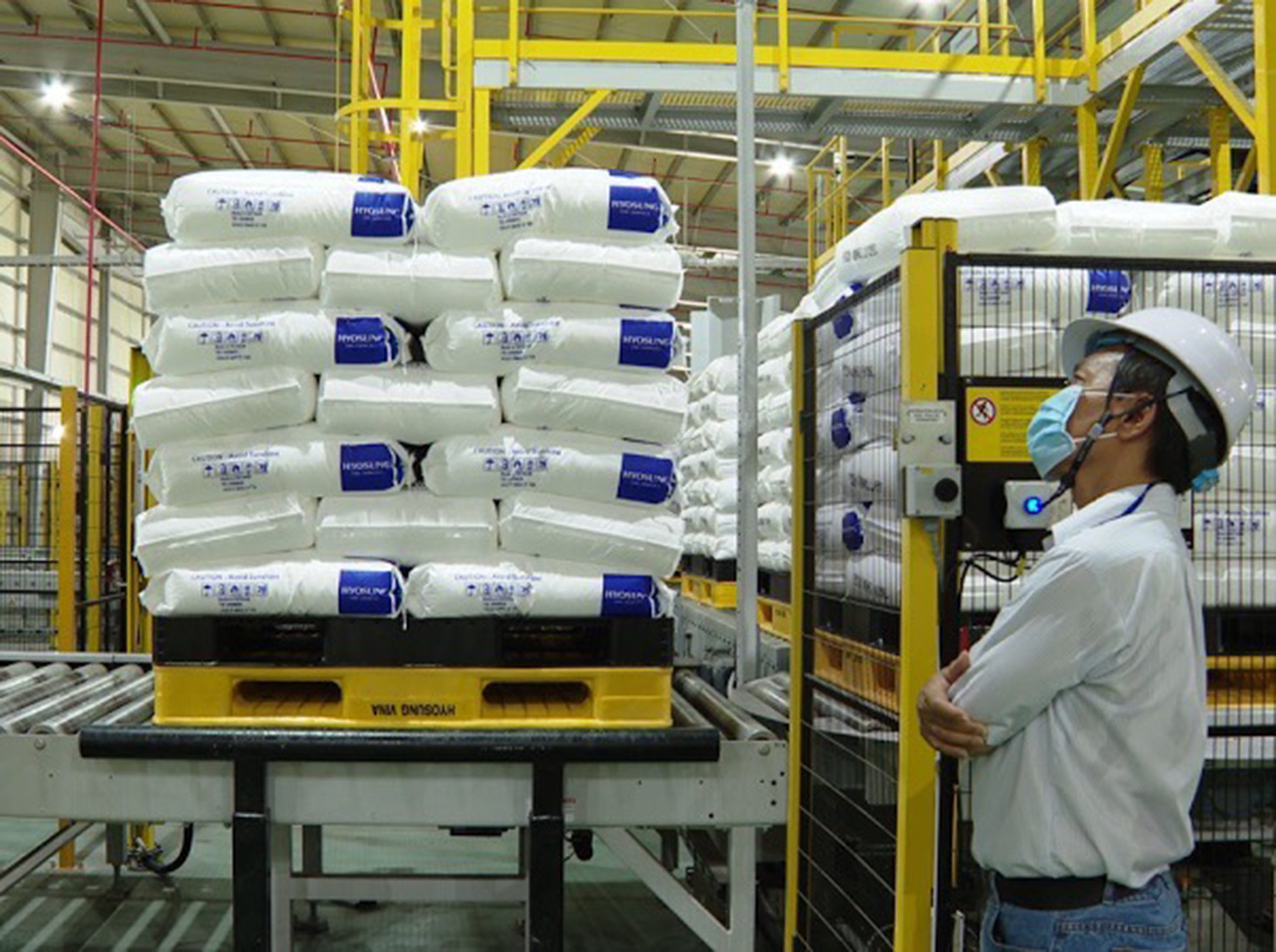 Sản xuất hạt nhựa PP (Polypropylene) tại Dự án Nhà máy sản xuất Polypropylene.