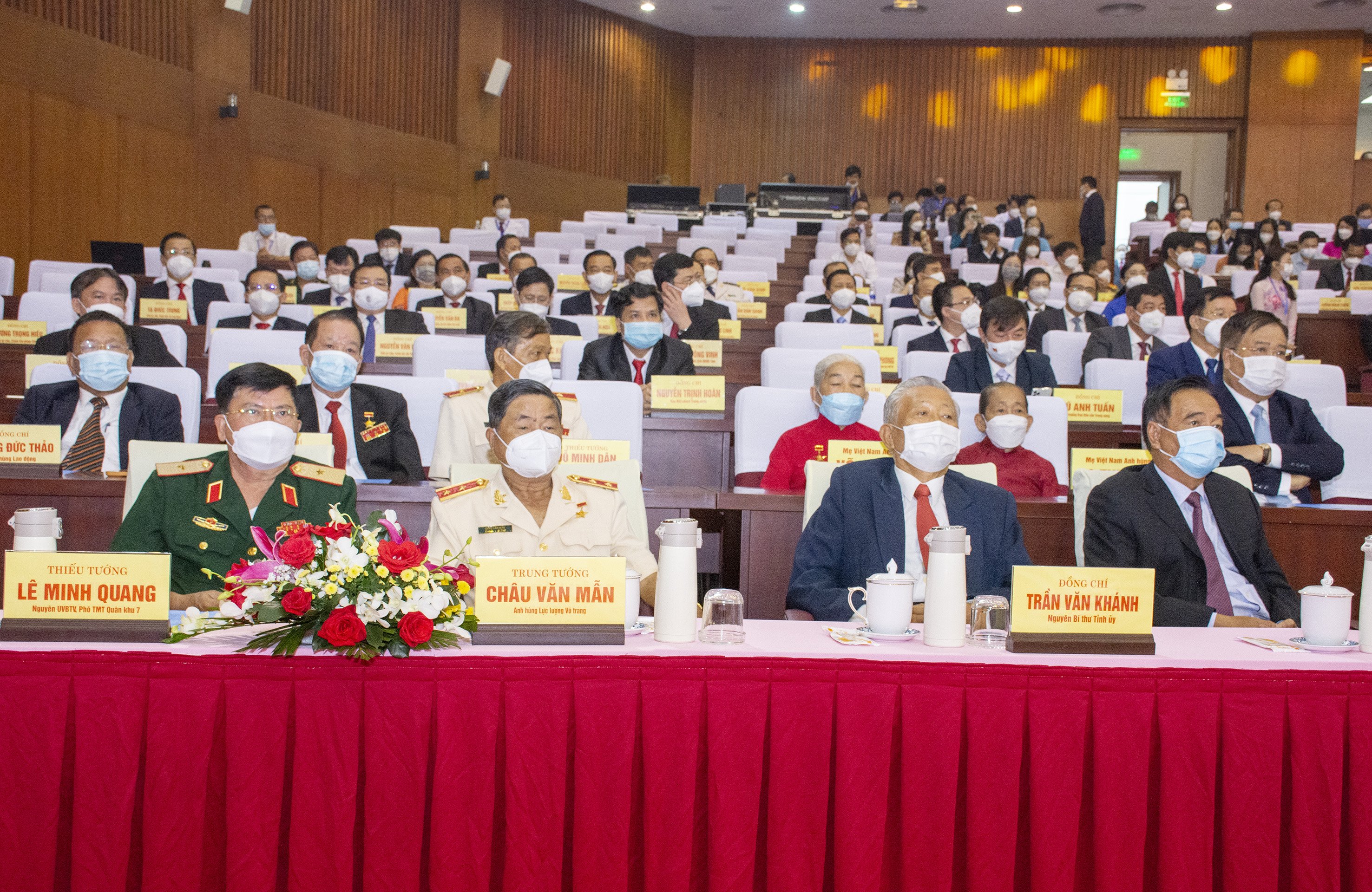 Các đại biểu tham dự Lễ Kỷ niệm.