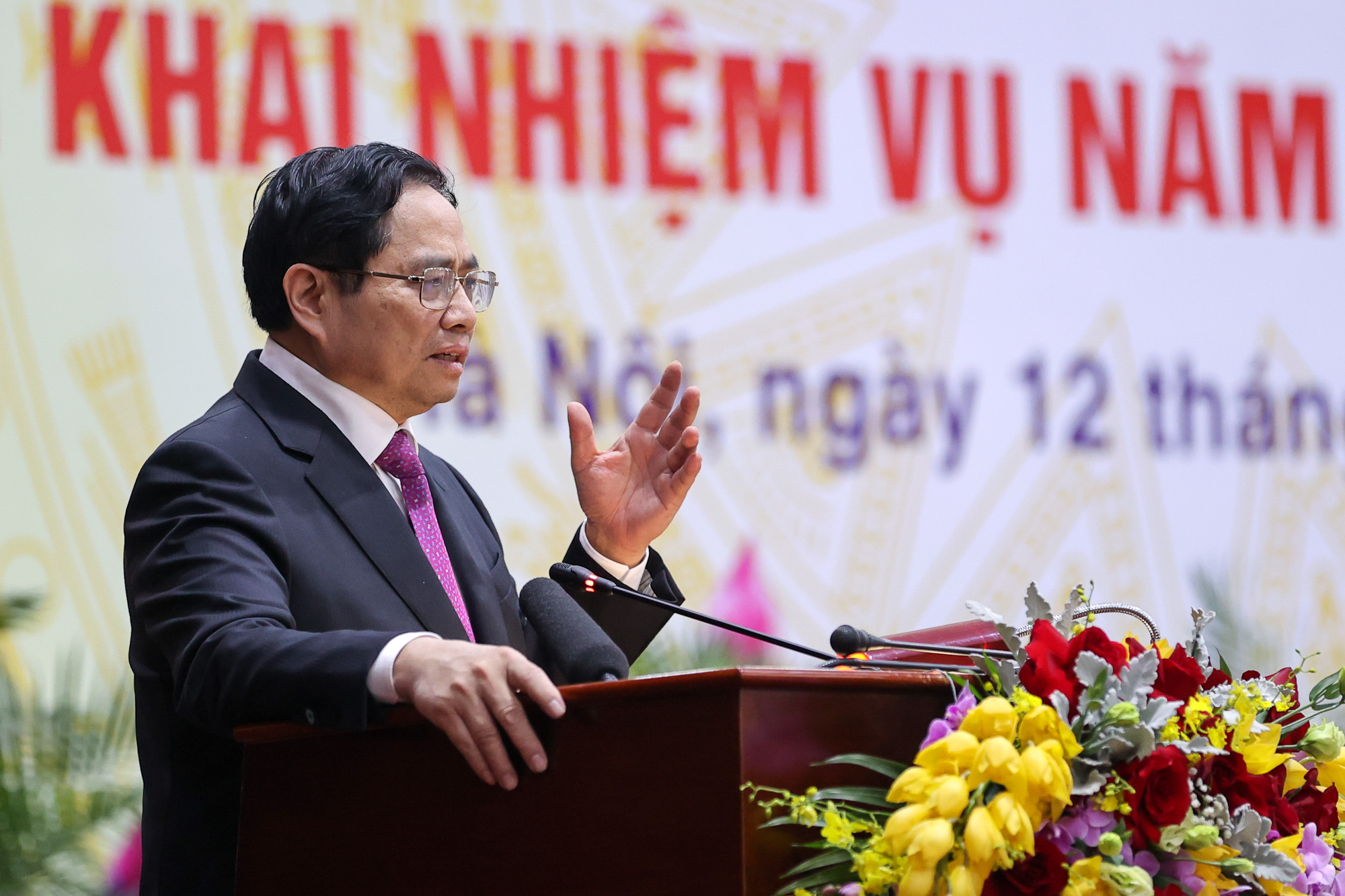 Thủ tướng Chính phủ Phạm Minh Chính phát biểu chỉ đạo tại hội nghị.