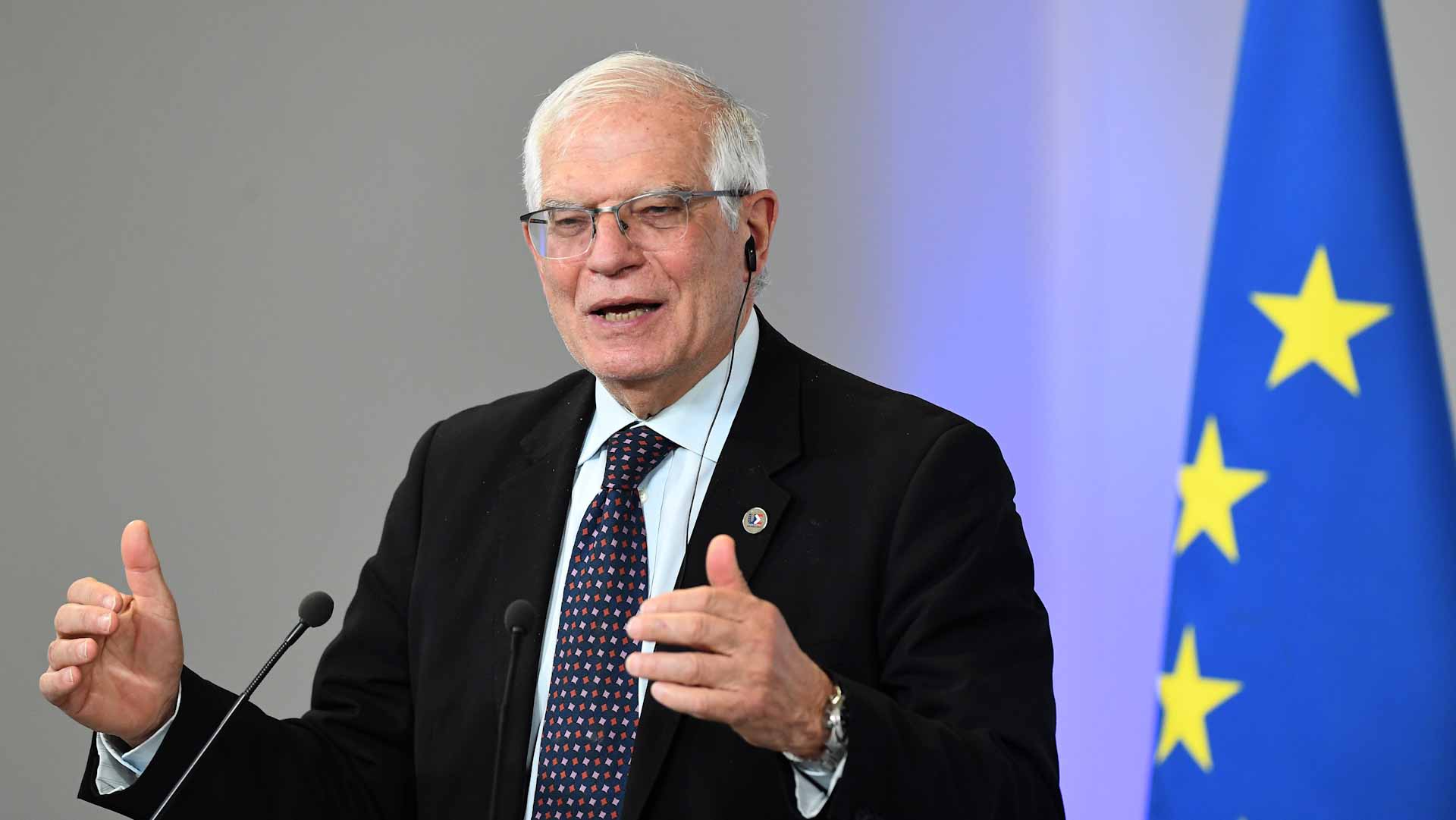 Cao ủy Liên minh châu Âu (EU) phụ trách chính sách đối ngoại và an ninh Josep Borrell trong cuộc họp báo tại hội nghị không chính thức các Ngoại trưởng EU ở Brest (Pháp).
